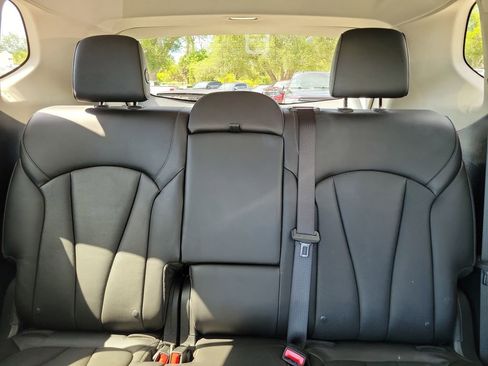 Used 2020 Buick Envision Essence AWD/4WD image 25