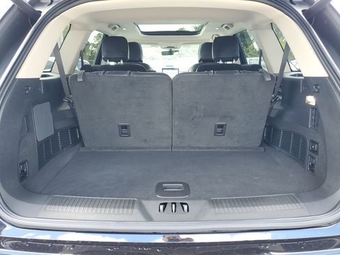 Certified 2023 Lincoln Aviator 2WD w/ Premium Package image 5