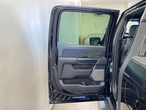 New 2025 Ford F150 Platinum w/ FX4 Off-Road Package image 9