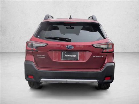 Used 2023 Subaru Outback Limited image 7