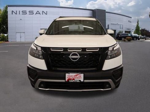New 2025 Nissan Pathfinder Rock Creek image 6