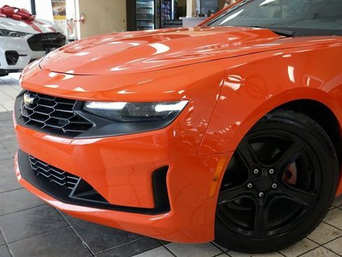 Used 2019 Chevrolet Camaro LT image 20