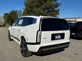 New 2026 Hyundai Ioniq 9 Calligraphy video 3