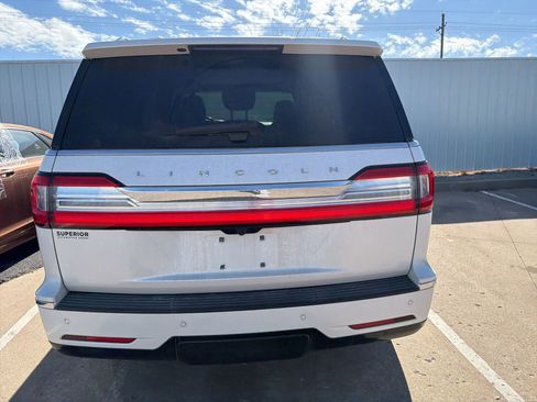 Used 2018 Lincoln Navigator Reserve w/ Cargo Package image 9