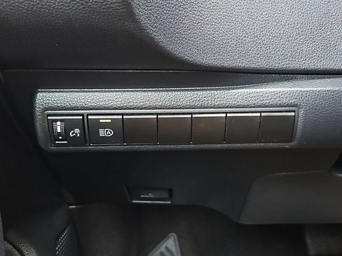 Used 2024 Toyota Corolla LE FWD image 22