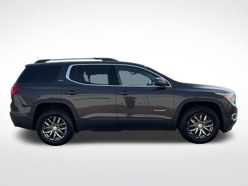Certified 2017 GMC Acadia SLT FWD image 23