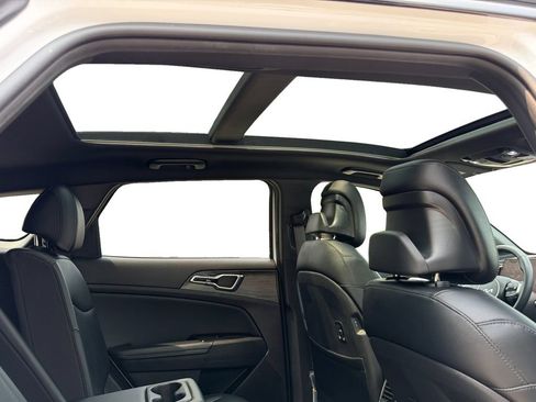 Certified 2023 Kia Sportage X-Pro Prestige AWD/4WD image 7