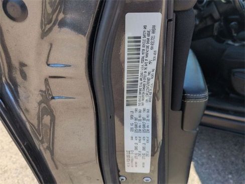 Used 2015 Jeep Cherokee Latitude image 32