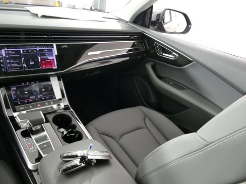 New 2026 Audi Q8 Premium AWD/4WD image 23