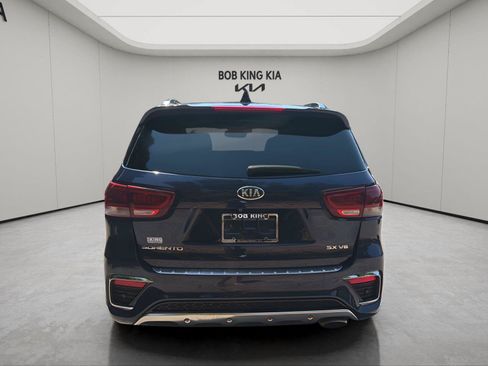 Used 2019 Kia Sorento SX w/ SX Touring Package FWD image 4