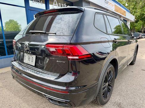 Used 2022 Volkswagen Tiguan SE R-Line AWD/4WD image 9