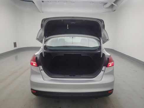 Used 2018 Ford Focus SE FWD image 29