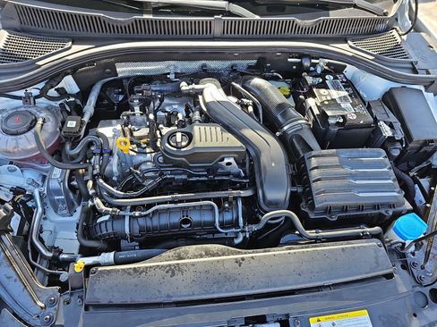 Used 2022 Volkswagen Jetta Sport image 34