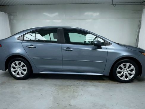 Certified 2024 Toyota Corolla LE image 22