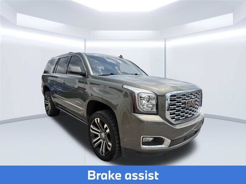 Used 2017 GMC Yukon Denali w/ Open Road Package RWD image 4