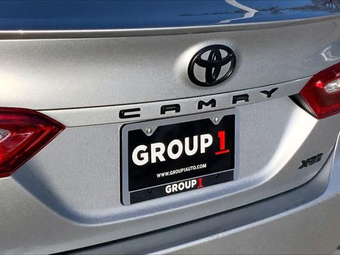 Used 2020 Toyota Camry XSE image 28