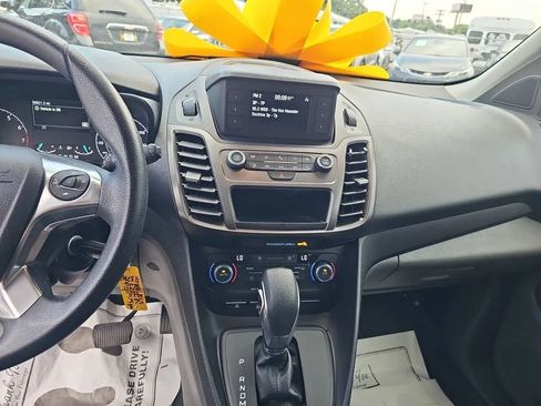 Used 2020 Ford Transit Connect XL FWD image 16