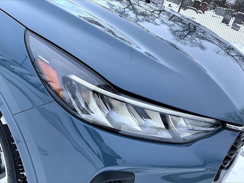 Certified 2023 Ford Escape ST-Line Select w/ Tech Pack #2 image 28