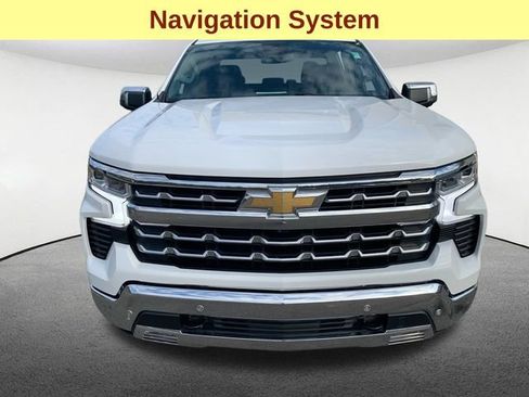 Used 2023 Chevrolet Silverado 1500 LTZ AWD/4WD image 5