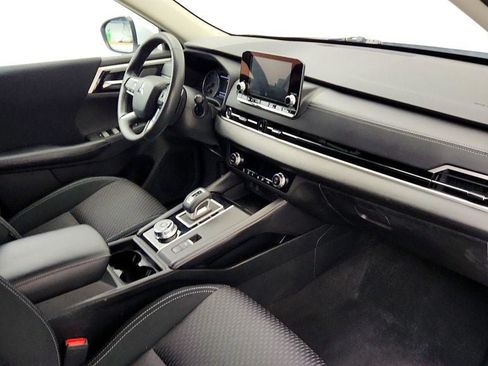 Used 2022 Mitsubishi Outlander ES FWD image 23
