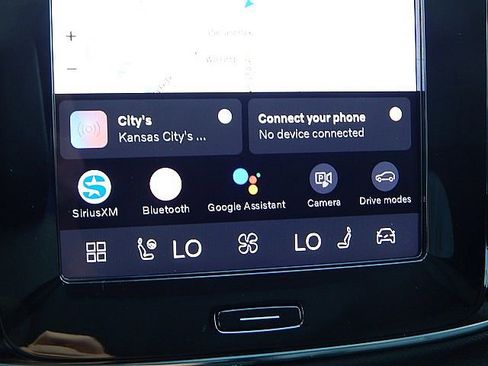 New 2026 Volvo XC40 B5 Plus w/ Protection Package Premier image 19