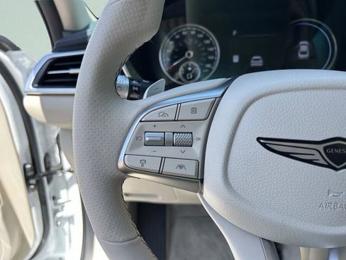 Used 2026 Genesis G70 2.5T Prestige RWD image 31