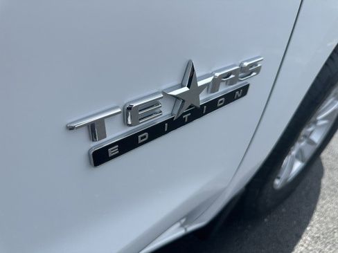 Used 2021 Chevrolet Silverado 1500 LT image 8