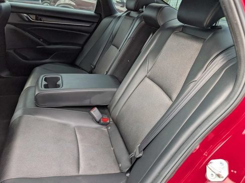 Used 2021 Honda Accord Sport image 18