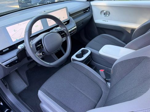 Used 2024 Hyundai Ioniq 5 SE RWD image 14