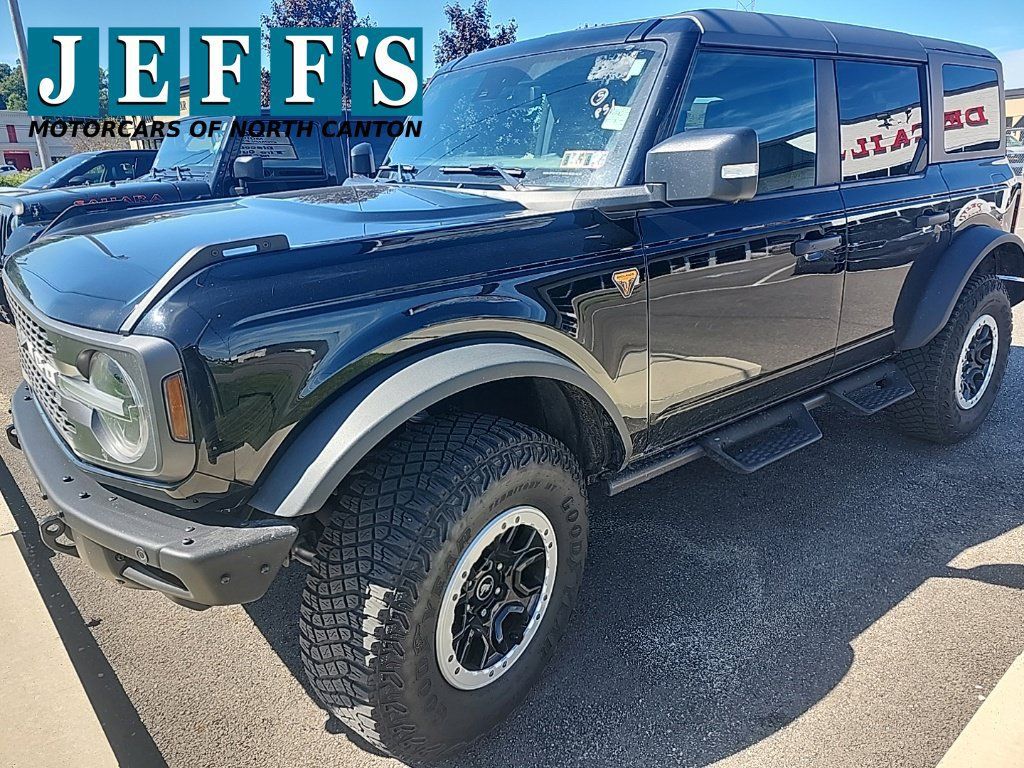 Used 2024 Ford Bronco Badlands AWD/4WD image 1