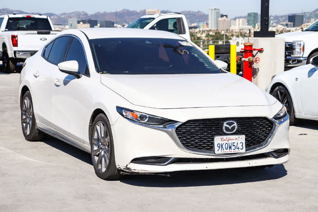 Used 2019 MAZDA MAZDA3 Sedan w/ Preferred Package FWD image 3