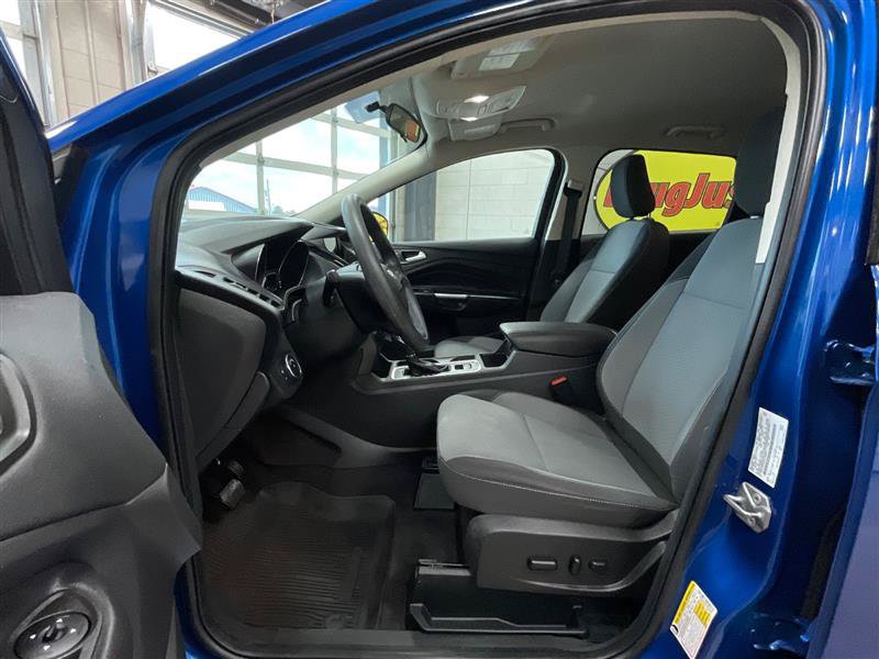 Used 2019 Ford Escape SE FWD image 11
