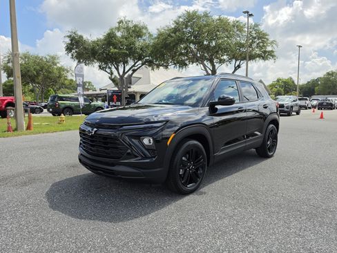 New 2026 Chevrolet TrailBlazer LT w/ Convenience Package FWD image 11
