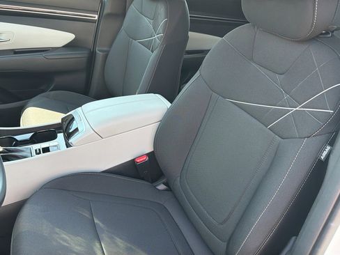 Used 2023 Hyundai Tucson SE AWD/4WD image 18