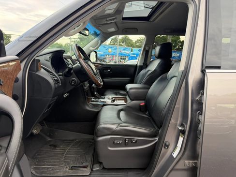 Used 2015 INFINITI QX80 4WD w/ Theater Package image 14
