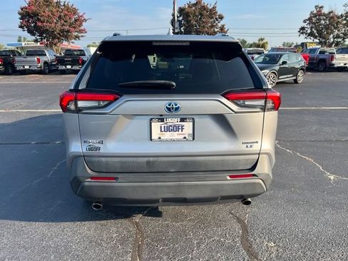 Used 2022 Toyota RAV4 LE AWD/4WD image 30