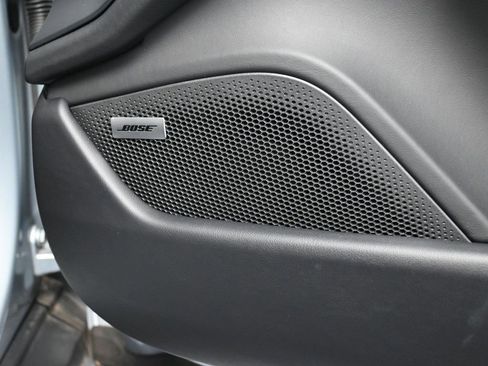 Certified 2025 Porsche Taycan Turbo image 31