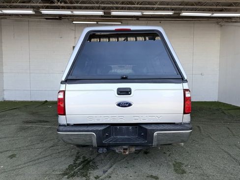 Used 2016 Ford F250 XL w/ Power Equipment Group image 9