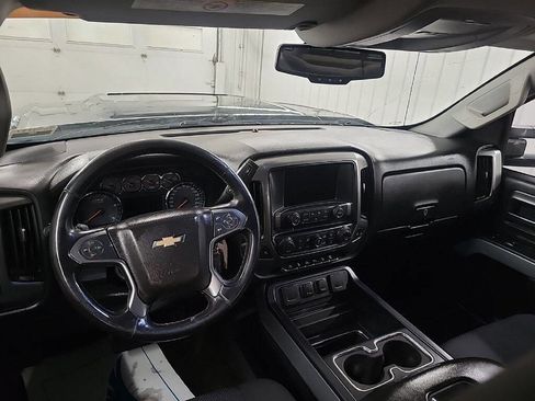 Used 2017 Chevrolet Silverado 2500 LT w/ Midnight Edition image 5