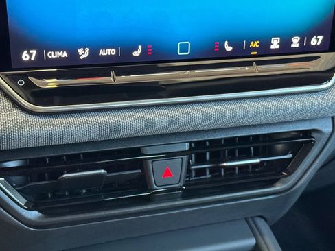 New 2025 Volkswagen Tiguan S image 20