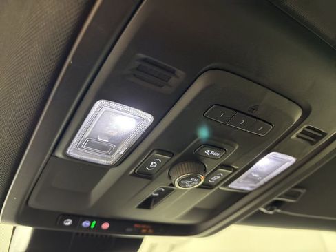 Used 2024 Chevrolet Tahoe Premier image 27