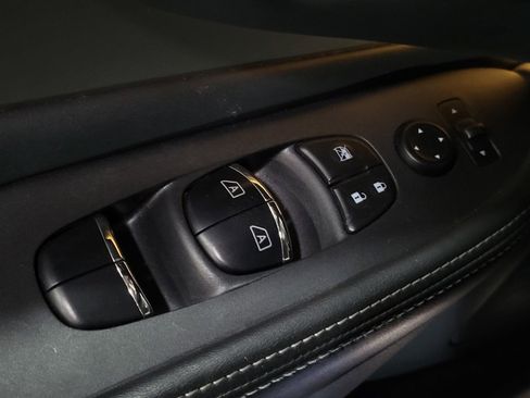 Used 2019 Nissan Murano SL w/ Cargo Package image 27