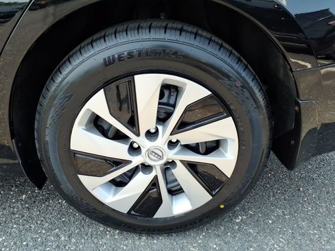 Used 2023 Nissan Altima 2.5 S FWD image 16