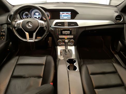 Used 2013 Mercedes-Benz C 250 C 250 Sport image 23