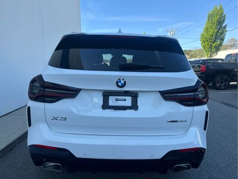 Certified 2022 BMW X3 xDrive30i w/ M Sport Package 2 AWD/4WD image 8