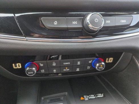 Used 2023 Buick Enclave Avenir w/ Avenir Technology Package image 15