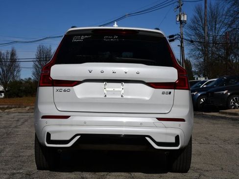 Certified 2025 Volvo XC60 B5 Plus w/ Climate Package image 6