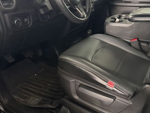 Used 2022 RAM 3500 Tradesman AWD/4WD image 13
