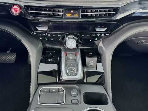 Used 2022 Acura MDX SH-AWD w/ Advance Package image 40