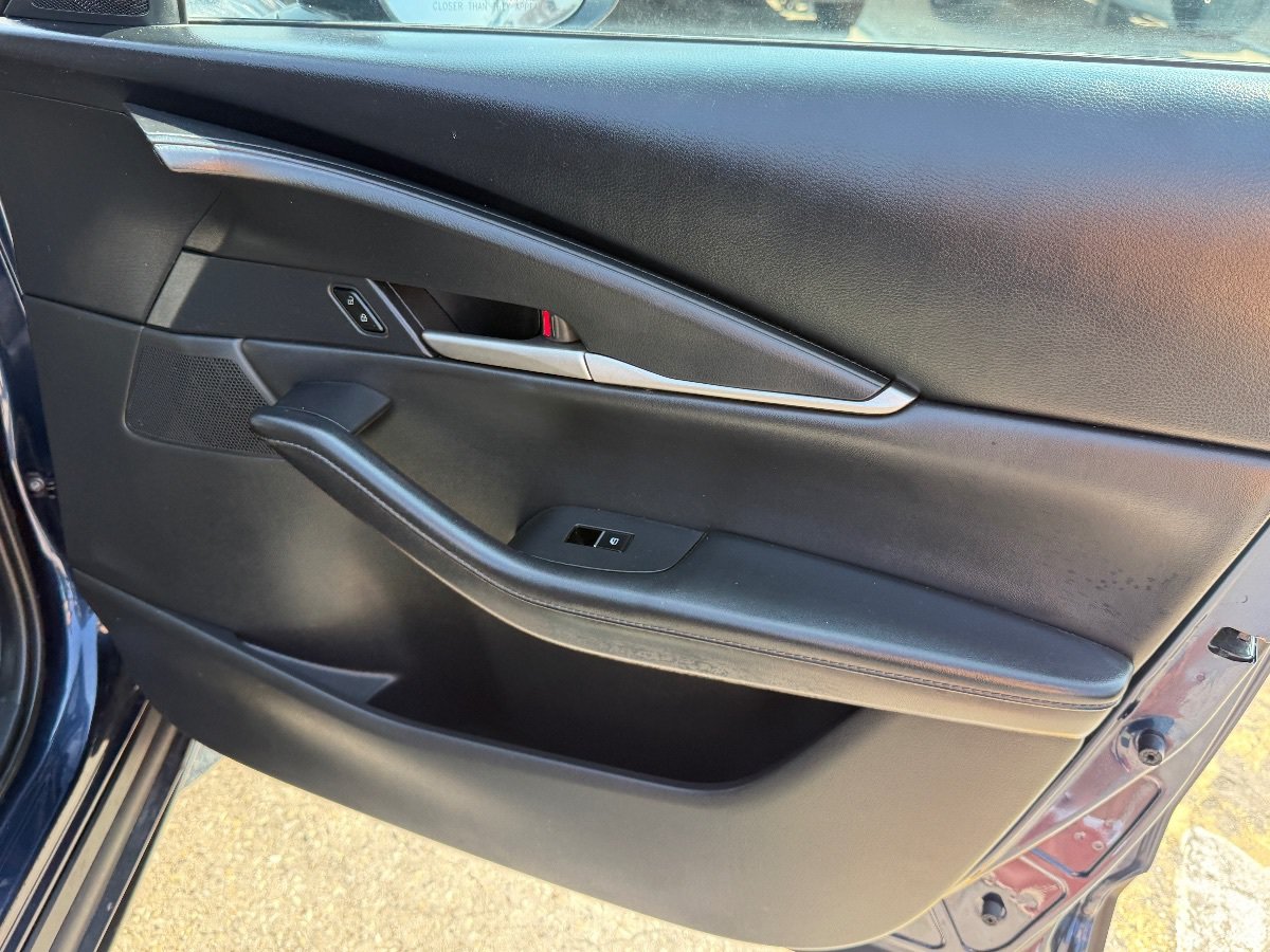 Used 2021 MAZDA CX-30 AWD 2.5 S w/ Select Package image 13